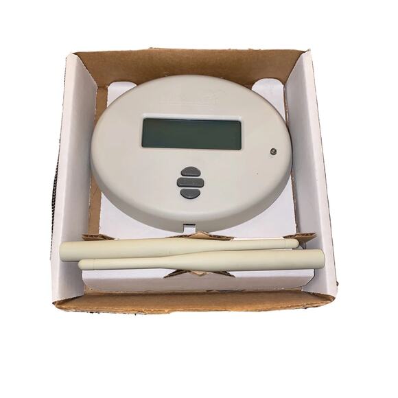 Havahart Radial Shape Wireless Dog Fence Model #5134B Fence Base Only No Cords - Picture 2 of 3